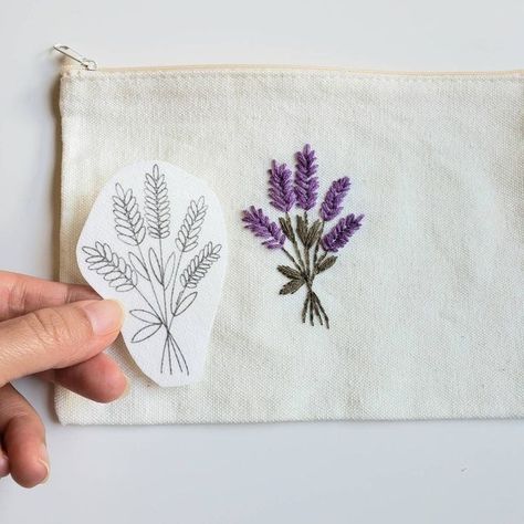 Simple Pocket Embroidery, Embroidery Stitches On Clothes, Embroidery Patterns Jacket, Pillow Case Embroidery Patterns, Hand Embroidery Pocket, Minimal Flower Embroidery, Clothes Embroidery Diy Ideas, Embroidery Motifs Drawing, Stick And Stitch Embroidery Patterns