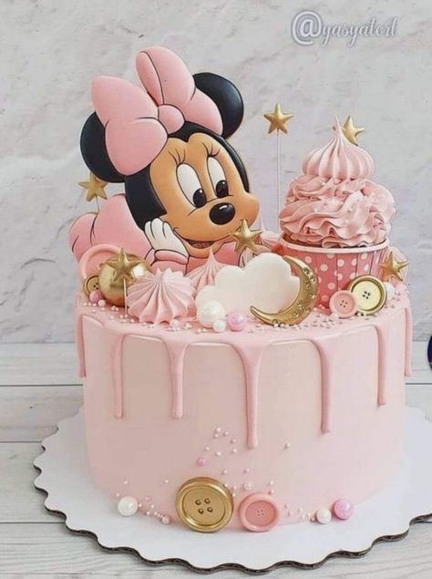 Minnie Mouse Cake Design, Minnie Y Daisy, Minnie Mouse Birthday Theme, Rodjendanske Torte, Cake Designs For Girl, Minnie Mouse Birthday Party Decorations, Minnie Mouse Birthday Cakes, Bolo Minnie, Minnie Cake