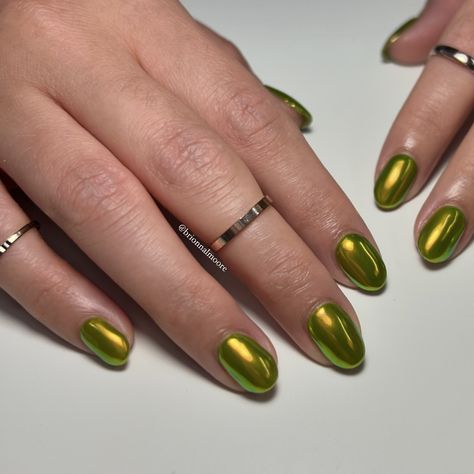 Green Nails +Chrome Powder🍏💚✨ ⚡️save for nail inspo ⚡️share with a friend who would wear these Using the color “Raising The Bar” with Topaz chrome powder for this beautiful nail look as we transition into fall nails🤩 are you ready for fall nails? ⚡️code Brionna saves you on PLA goodies 🛍️ ⚡️follow to see the chrome nail art tutorial #greennails #chromenails #chromenailart #chromenail #glitternailart #fallnailart #fallnails #falltrends #nailinspiration #nailsdaily #nailidea #nailideas #diyna... Green Chrome Nails Short, Green With Chrome Nails, Green Nails Chrome, Green Chrome Nails Designs, 30th Birthday Nails, Nails Chrome Powder, Chrome Powder Nails, Green Chrome Nails, Nails Chrome