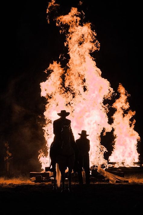 Goth Cowboy, William Fichtner, Cowboy Aesthetic, Between Two Worlds, The Lone Ranger, Arte Robot, Southern Gothic, Western Aesthetic, Lone Ranger