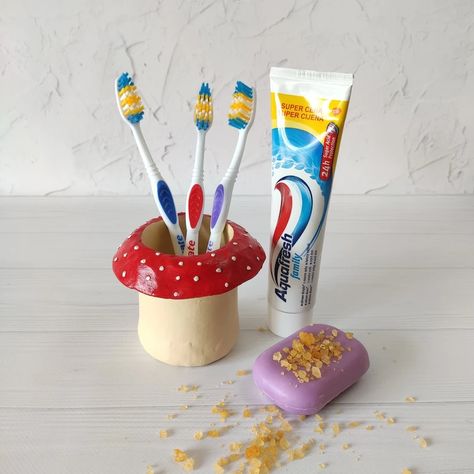 Room Decor Indie, Indie Gifts, Amanita Mushroom, Clay Pen, Cottagecore Room, Cottagecore Room Decor, Toothbrush Holders, Toothpaste Holder, Air Dry Clay Projects