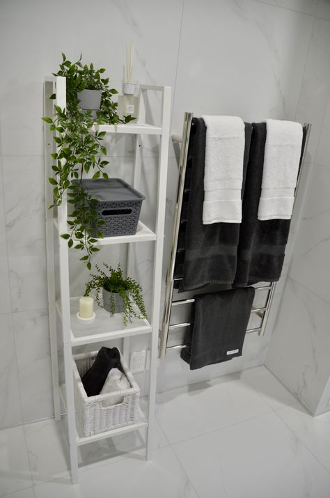 Bathroom decor idea using ikea furniture and plants. Bathroom Ikea Shelves, Ikea Bathroom Shelves, Bathroom Shelf Unit, Simple Bathroom Decor, Ikea Bathroom, Ikea Decor, Ikea Shelves, Counter Decor, Bathroom Counter