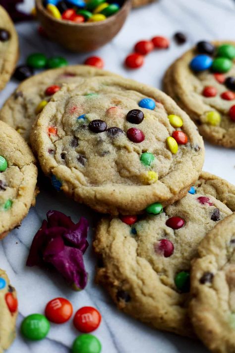 Super soft and chewy, this M&M cookie recipe is loaded with chocolate flavor in each bite! They couldn’t be easier to make! Mrs Fields M&m Cookies, M Ms Cookies, Pb M&m Cookies, M M Sugar Cookies Recipe, Cookie Recipes M&m, M&m's Cookies Recipe, Mand M Cookies, M&m Chocolate Chip Cookies, Peanut Butter M&m Cookies