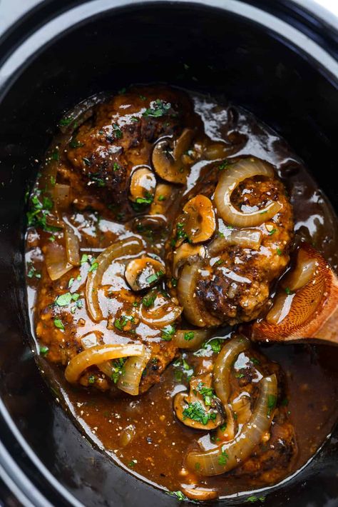 Crock Pot Salisbury Steak Crockpot Salisbury Steak Recipe, Salisbury Steak Crockpot, Salisbury Steak Recipe, Slow Cooker Salisbury Steak, Crockpot Steak, Salisbury Steak Recipes, Beef Patties, The Recipe Critic, Recipe Critic