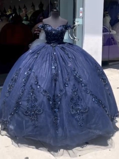 Starry Night Quince Dress, Coraline Theme Quince, Periwinkle Quince Dress, Black And Blue Quinceanera Dresses, Coraline Quinceanera Theme, Periwinkle Quince, Midnight Blue Quinceanera Dresses, Navy Blue Quince Dress, Silver Quince Dresses