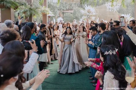 50+ Engagement Songs For Bridal Entry Engagement Entry, Engagement Songs, Bridal Entry, Ceremony Songs, Engagement Pose, Bride Entry, Indian Rings, Engagement Bride, Rings Ceremony