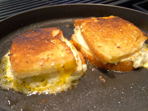 Homemade Disneyland Grilled Cheese Sandwich Recipe From Toy Story Land Disneyland Grilled Cheese Recipe, Homemade Grilled Cheese, Grilled Cheese Sandwich Recipe, Cheese Sandwich Recipe, Toy Story Land, Grill Cheese Sandwich Recipes, Cheese Sandwich Recipes, Disney Recipes, Best Grilled Cheese