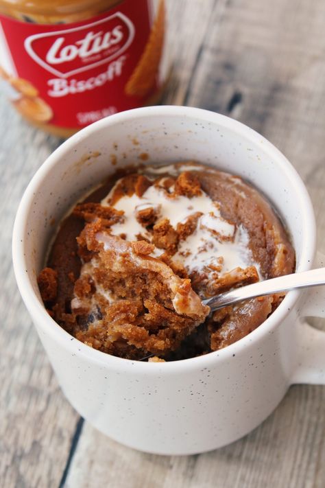 Biscoff Mug Cake | Gina Burgess Biscoff Mug Cake, Healthy Fall Desserts, Sweet Bakes, Vegan Nutella, Vegan Whipped Cream, Italian Comfort Food, Mug Recipes, Comfort Food Recipes Dinners, Crunchy Cookies