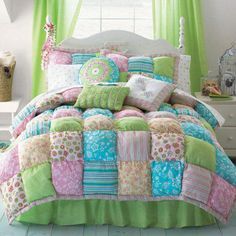 Biscuit Quilt Tutorial, Biscuit Quilt, Puffy Quilt, Puff Quilt Tutorial, Colchas Quilting, Bubble Quilt, Puff Quilt, The Whoot, Dekorasi Kamar Tidur