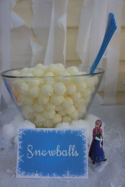 Schnee Party, 4de Verjaardag, Olaf Birthday, Frozen Bday Party, Disney Frozen Party, Frozen Themed Birthday Party, Elsa Birthday, Frozen Snack, Frozen Theme Party