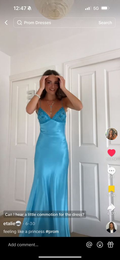 Blue Long Formal Dresses, Prom 2025 Dresses, Blue Mermaid Costume, Senior Year Prom Dress, Where To Get Dresses, Winter Hoco Dresses, Prom Dresses Teal, Ring Dance Dresses, High School Graduation Dress