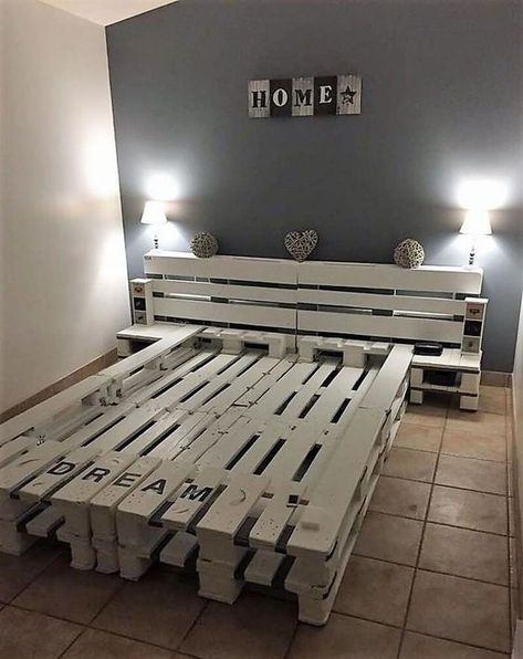 Palette Bed Frame, Storage Queen Bed, Queen Bed Frame Diy, Queen Bed Frames, Beds Frame, Wood Pallet Bed Frame, Pallet Bed Frame Diy, Wooden Pallet Beds, Wood Pallet Beds