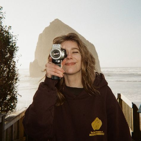 Natalie is an Independent Filmmaker documenting her adventures, sharing her raw emotions throughout the journey. Natalie Lynn, Making Movies, Independent Filmmaking, In And Out Movie, Take Care Of Me, Life Experiences, New Job, Face Claims, Cool Things To Make