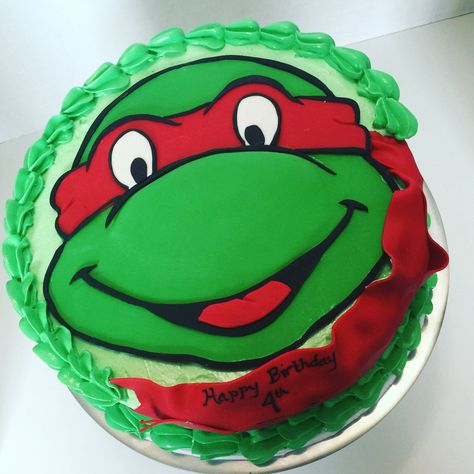 Ninja turtle Rafael cake. Buttercream frosting and gumpaste decorations. Cake Buttercream Frosting, Turtle Ninja, Boys 1st Birthday Cake, Ninja Turtle Cake, Turtle Cake, 5th Birthday Party Ideas, Buttercream Cake Decorating, Cake Buttercream, Ninja Turtle Party