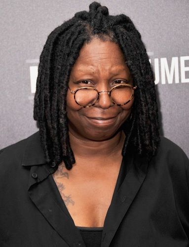 See Whoopi Goldberg, Elton John and 10 More Stars With Stage Names — And Find Out Their Real Monikers! Celebrities Without Eyebrows, No Eyebrows, Black Legends, Beautiful Dreadlocks, Womens Group, Bold Brows, Wavy Haircuts, Whoopi Goldberg, Latest Music Videos