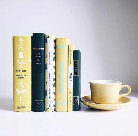 Book Photoshoot, Book Flatlay, Book Photography Instagram, Charlotte Brontë, Bookstagram Inspiration, Books Pics, Tea And Books, Book Instagram, Book Cover Art