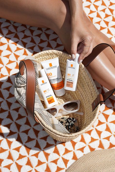 Spf 50 For Face, Sunscreen La Roche Posay, Spf Instagram Post, Sunscreen Aesthetic Photography, Sun Cream Aesthetic, Sunscreen Product Shoot, Suncream Aesthetic, Suncream Photography, Sunscreen Photoshoot