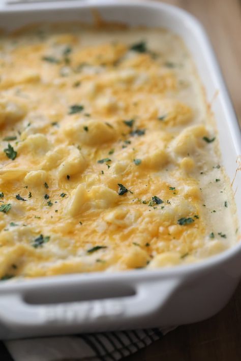 Cauliflower Au Gratin, Cauliflower Side Dish, Au Gratin Recipes, Cauliflower Gratin, Easy Cauliflower, Baked Cauliflower, Easy Side Dish, Thanksgiving Side, Sour Cream And Onion