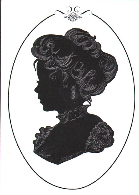 Victorian Silhouettes | My first usage of regular graphite for detail. Neat! Love It! Now if ... Vintage Silhouette Portrait, Victorian Picture Frames Vintage, Handkerchief Quilts, Cameo Tattoo, Accordion Books, Victorian Tattoo, Victorian Images, Hat Silhouette, French Stuff