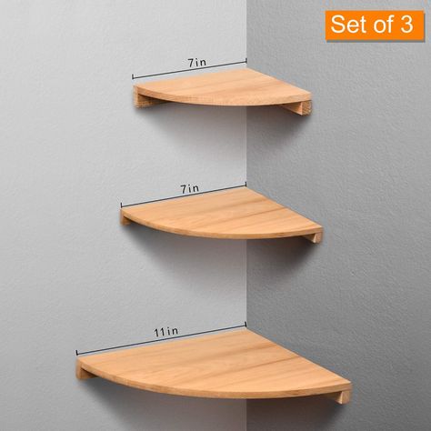 Bedroom Rug Size, Corner Wall Shelf, Corner Shelf Ideas, Corner Shelf Design, Minimalist Apartment Decor, Wooden Wall Design, Floating Shelves Wall, Floating Shelf Decor, Floating Corner Shelves