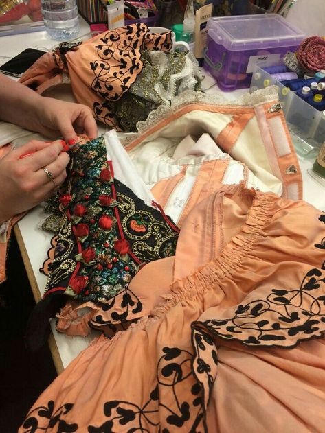 || London || Costume Designer Aesthetic, Opera Costumes, Phantom Thread, Ancient Fashion, Musical Theatre Costumes, Broadway Costumes, Historical Shoes, Broadway Stage, Designer Aesthetic