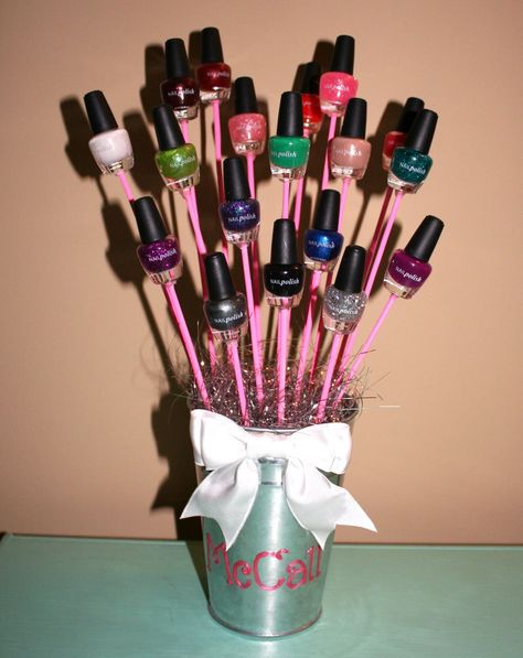 Great way to gift something as simple as nail polish! I made this for my boyfriends younger sister - she loved it! Nail Polish Gift Basket, Christmas Gift Nails, Nail Polish Gift, Wedding Gift Pack, Bridal Gift Wrapping Ideas, Wedding Gifts Packaging, Diy Gift Set, Diy Gift Baskets, Diy Nail Polish