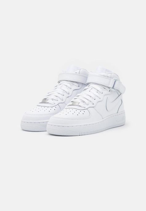 -Unisex -Totalmente Nuevas -Talla Que Quieras -Replicas Exactas Air Force High, High Top Air Force, Air Force 1 Mid, High Top Trainers, Air Forces, Cute Nike Shoes, Cute Nikes, Nike Sports, Nike Air Force Sneaker