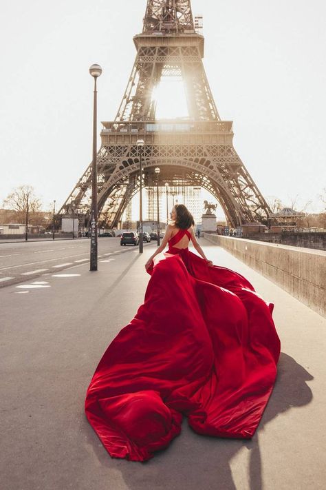 Diana Dress // Fast Free Shipping to USA Gorgeous Red Satin - Etsy Dress Long Train, Open Back Prom Dress, Back Prom Dress, Prom Dress Burgundy, Burgundy Evening Dress, Foto Glamour, Prom Dress With Train, Evening Wear Dresses, Evening Dress Long