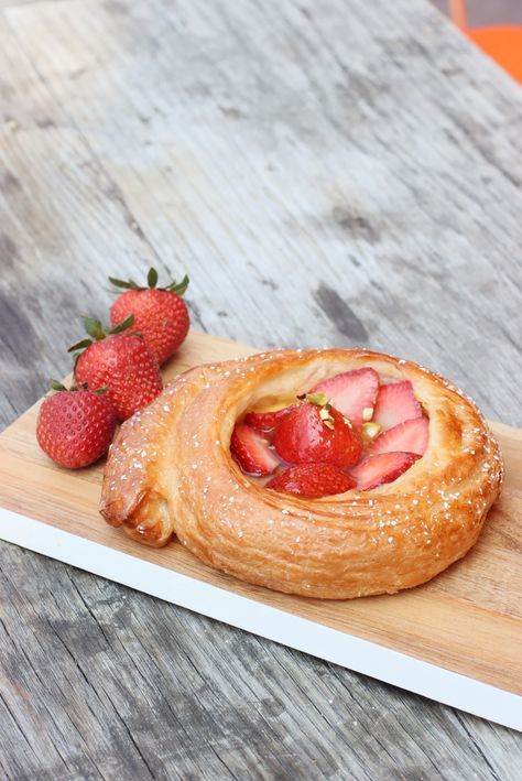 #Fresh #fruit #strawberry #danish #pitchounbakery #summer #pastry #breakfast Fruit Danish, Strawberry Danish, Morning Pastries, Pastry Breakfast, Fruit Strawberry, Mixed Fruit, Fresh Fruit, Pastry, Yummy Food