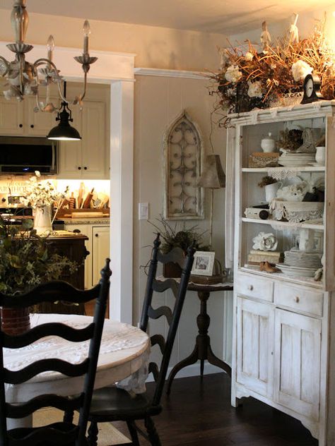 Old Farmhouse Dining Room, Dining Room Decor Country, Dining Room Cupboards, French Country Farmhouse Decor, Pine Cabinet, Country Farmhouse Kitchen Decor, French Farmhouse Kitchen, French Country Garden Decor, Black Chairs