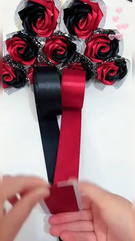 Connect with fellow DIY enthusiasts on TikTok. Share your creations and be inspired by the creativity around you! Simpul Pita, Ribbon Flowers Diy, Diy Ribbon Flowers, Gubahan Bunga, Ribbon Crafts Diy, Ge Bort, Kraf Diy, Handmade Flowers Fabric, Diy Crafts Paper Flowers