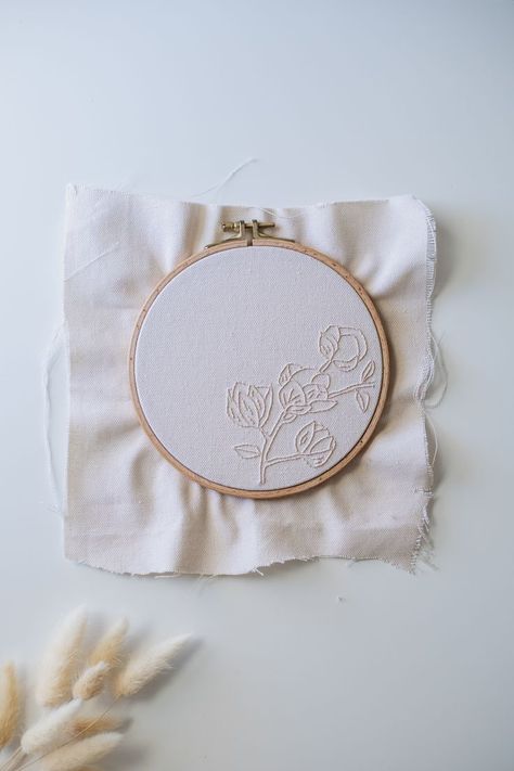 Diy Embroidery Wall Decor, Embroidery In Frame Wall Art, Embroidery In A Frame, Neutral Embroidery Designs, Small Embroidery Hoop Ideas, Minimalist Embroidery Patterns, Embroidery Frame Wall Decor, Large Embroidery Wall Art, Minimal Embroidery Design