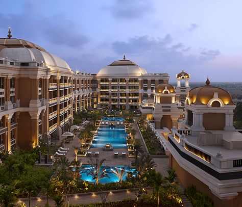 5 Star Hotel in Chennai | Luxury Hotel Booking in Chennai - ITC Grand Chola, Chennai Itc Hotels, Romantic Resorts, Luxury Collection Hotels, Heritage Hotel, Most Luxurious Hotels, Hotel Stay, Luxury Accommodation, Service Trip, Luxury Collection