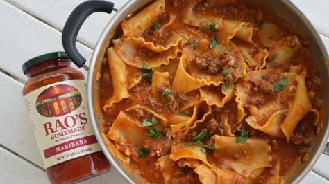 Raos Recipes, Italian Pasta Sauces, Recipe For Lasagna, Chicken And Salad, Lasagne Soup, Seafood Soups, Italian Pasta Sauce, New York Restaurant, Lasagna Soup Recipe