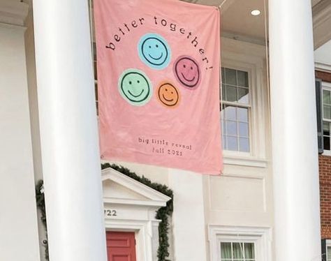 Recruitment Banner Design, Big Little Banner Ideas, Sorority Sheet Signs, Big Little Banner Sorority, Sorority Banner Ideas Design, Chi Omega Banner, Big Little Banner, Sorority Recruitment Banners, Sorority Retreat