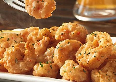 Copycat Classic Shrimp Scampi Fritta Olive Garden Shrimp Scampi, Shrimp Scampi Sauce, Classic Shrimp Scampi, Scampi Sauce, How To Devein Shrimp, White Wine Sauce, Shrimp Scampi, Fried Shrimp, Wine Sauce