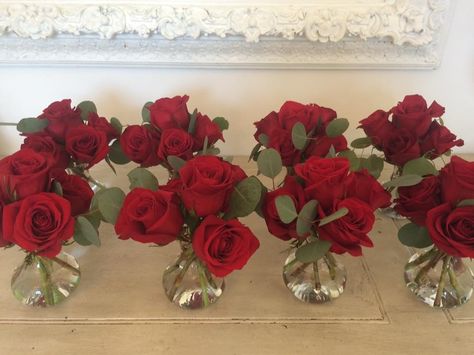 Cream colored roses instead Centerpieces Quinceanera, Red Roses Centerpieces, Rose Centerpieces Wedding, 40th Anniversary Party, Colored Roses, Ruby Anniversary, Rosé Birthday, Red Rose Wedding, 40th Wedding Anniversary