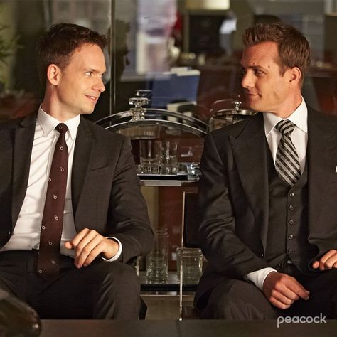 Mike Ross Suits, Mike Suits, Mike Harvey, Suits Tv Series, Suits Harvey, Jessica Pearson, Suits Tv, Suits Tv Shows, Suits Series