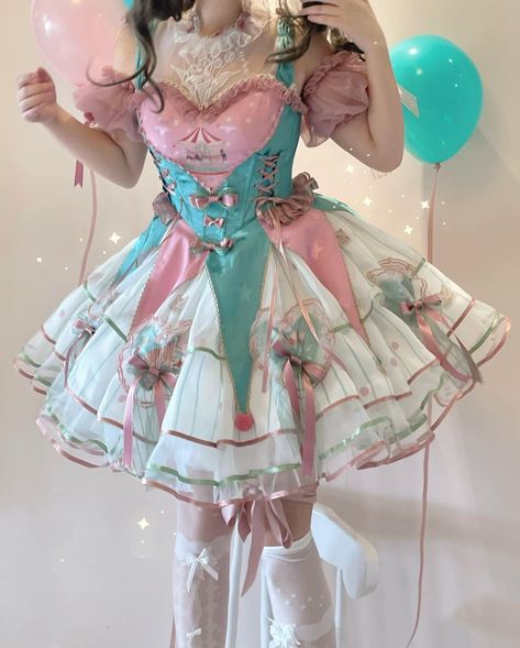 Clown Outfit Aesthetic Drawing, Kawaii Clown Outfit, Cute Clown Dress, Female Clown Outfit, Blue Clown Outfit, Cute Clown Clothes, Pink Clowncore Outfit, Clown Cute Costume, Jester Core Outfit