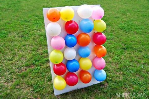 16 activités amusantes à faire en plein air                              … Bday Games, Balloon Games For Kids, Diy Carnival Games, Carnival Games For Kids, Outdoor Party Games, Balloon Games, Diy Carnival, Fun Outdoor Games, Backyard Birthday