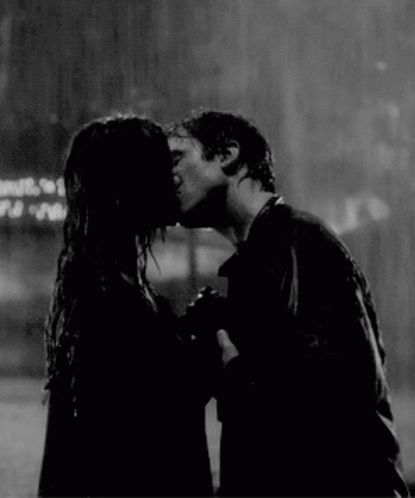 Rain Kiss Rain Kissing GIF - Rain Kiss Rain Kissing Avydoff - Discover & Share GIFs Rauch Fotografie, Filmy Vintage, Kissing In The Rain, Vampire Diaries Damon, Goals Pictures, Photo Couple, Ian Somerhalder, Cute Relationship Goals, Vampire Diaries The Originals