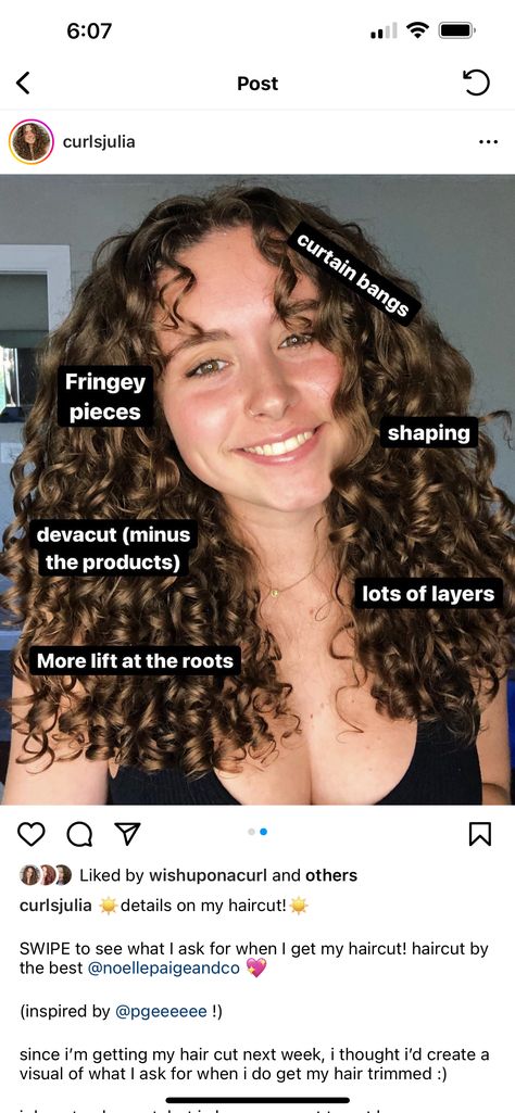 Curly Haircuts With Face Framing Layers, Curly Hair Layers Round Face, Curly Hair Fall 2023, Curly Hair With Long Curtain Bangs, Natural Curly Hair Face Framing Layers, Curly Haircut Face Framing Layers, Framing Round Face, Round Face Haircuts Curly, Face Framing For Curly Hair