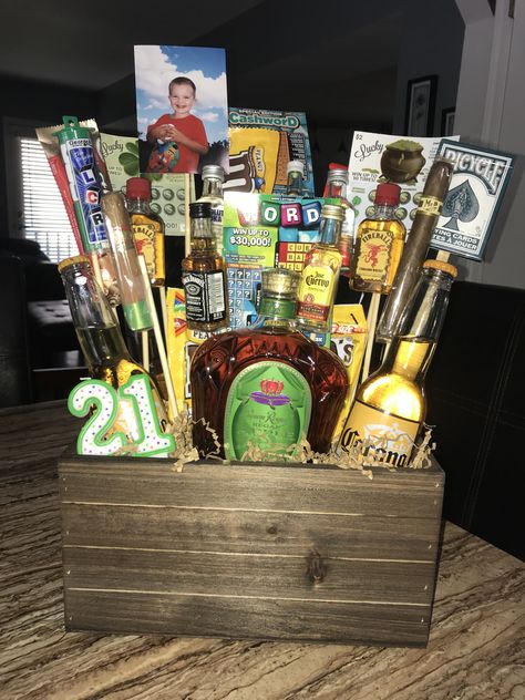 21 Bday Gifts For Boyfriend, 21 Birthday Gift Ideas For Boyfriend, Men’s Birthday Basket Ideas, 21st Birthday Basket Ideas For Him, 21st Birthday Party Games For Guys, 21st Bday Gift Ideas For Boyfriend, Men’s Birthday Gift Basket Ideas, Gift Baskets For Men Birthday, 21st Birthday Gift Boyfriend