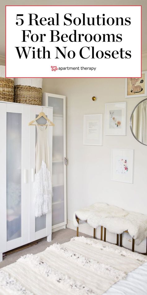 Take inspiration from these five real-life apartments, whose residents found smart ways to store everything with no closet in sight. #storageideas #closetideas #closetstorage #clothesstorage #rentershacks #rentalbedroom #rentaldecor #bedroomhacks #bedroomstorage #storagetips Small Space Clothing Storage, Closet Alternatives, Small Closet Room, Small Bedroom Wardrobe, Tiny House Closet, Bedroom Wardrobe Ideas, Make A Closet, Closet Small Bedroom, Creative Closets