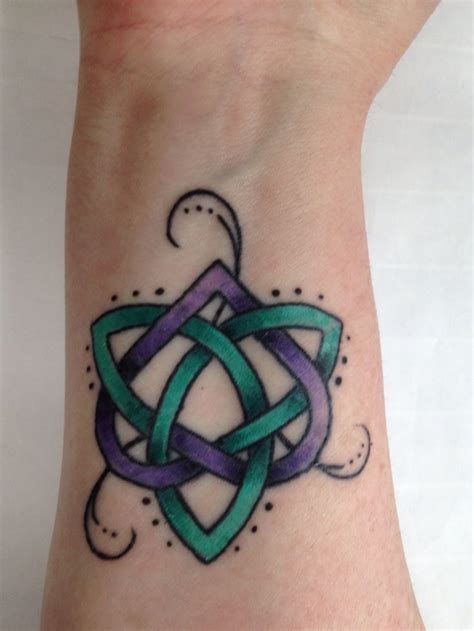 Celtic Symbols And Their Meanings - Symbols For Family, HD Sisterhood Tattoos, Back Of Ear Tattoo, Sister Symbol Tattoos, Celtic Sister Tattoo, Sister Symbols, Celtic Sister Knot, Celtic Knot Tattoo, Sisters Tattoo, Brother Tattoos