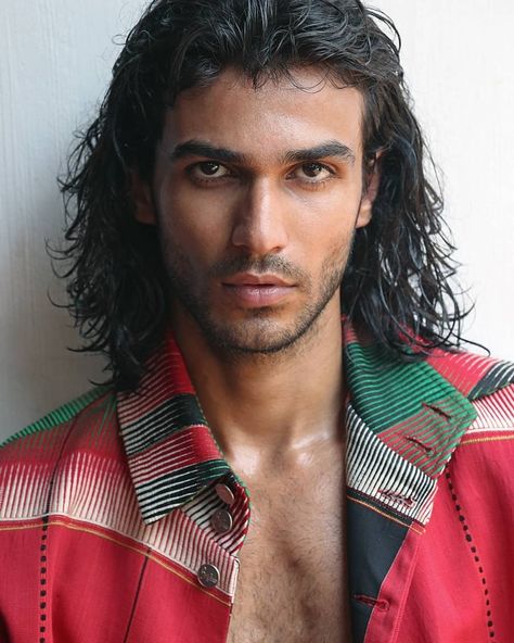 Desi Men Indian Male Model, Mens Hairstyles Thick Hair, Indian Man, Model Face, Character Design Male, Interesting Faces, Male Face, Male Beauty, Character Design Inspiration