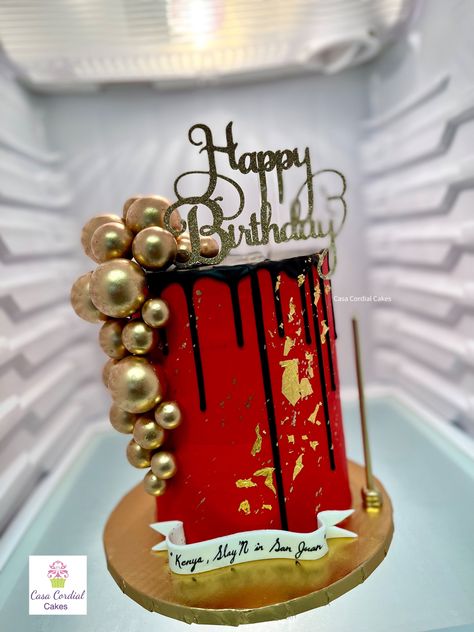 Red Black And Gold Cake Ideas, Orange Birthday Cake For Men, 18th Birthday Cake Red And Black, Black Red Gold Cake, Red And Black Cake For Men, Red Birthday Cake For Men, Red Black And Gold Cake, Red Carpet Birthday Cake, Red And Black Birthday Cake