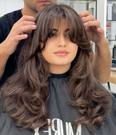 Layer Panjang, Round Face Hairstyles Long, Layered Haircuts For Long Hair, Long Face Haircuts, Haircuts For Long Hair With Layers, Hair Inspiration Long, Layered Haircuts For Medium Hair, Hair Cutting Videos, Bangs With Medium Hair