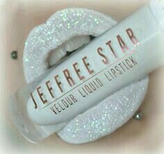 Lip Art Makeup, Lipstick Art, Star Makeup, Glitter Lips, Jeffree Star Cosmetics, Lip Art, Beautiful Lips, Makeup Goals, Jeffree Star