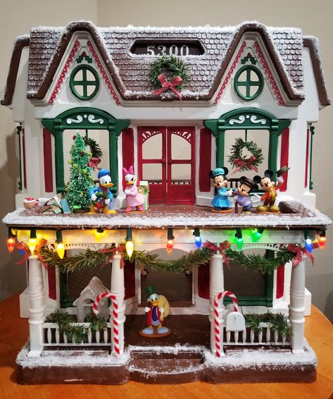 Old Doll House, Fisher Price Doll House, Battery Operated Christmas Lights, Fischer Price, Christmas Dollhouse, Gingerbread House Designs, Gingerbread Christmas Decor, Dollhouse Christmas, Christmas Gingerbread House